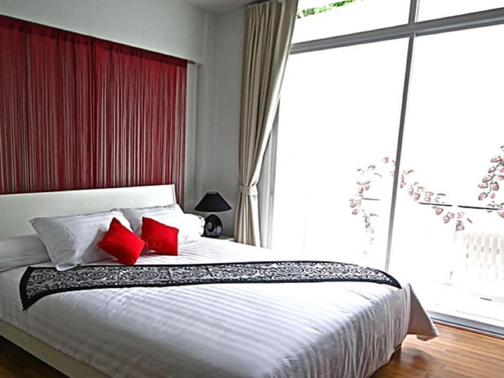 Villareal Heights Phuket Rom bilde